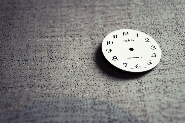 The Lead Balloon #40: Americans are suffering from “time poverty;” the chronic imbalance between the time a person requires and what their job allows them